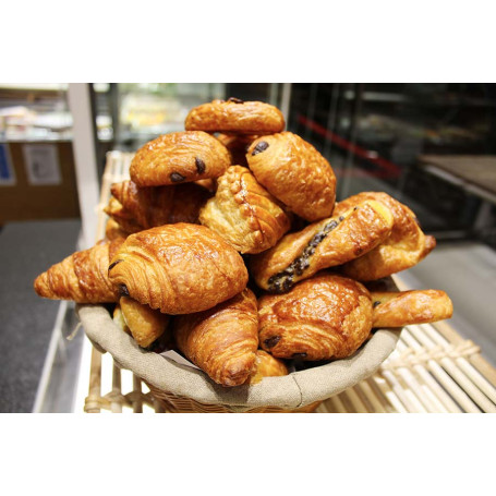 Corbeille de mini viennoiseries